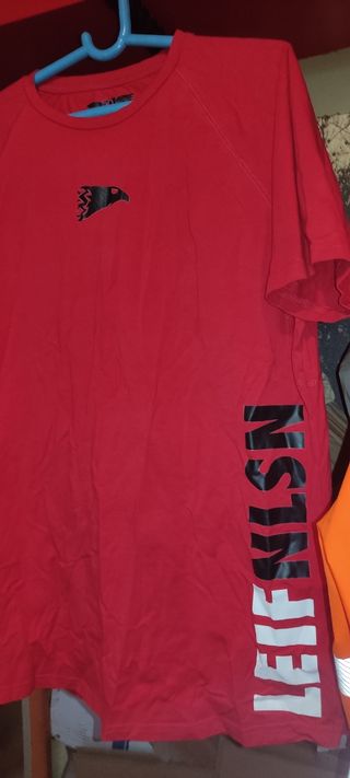 Camiseta Leif Nelson roja - Talla L