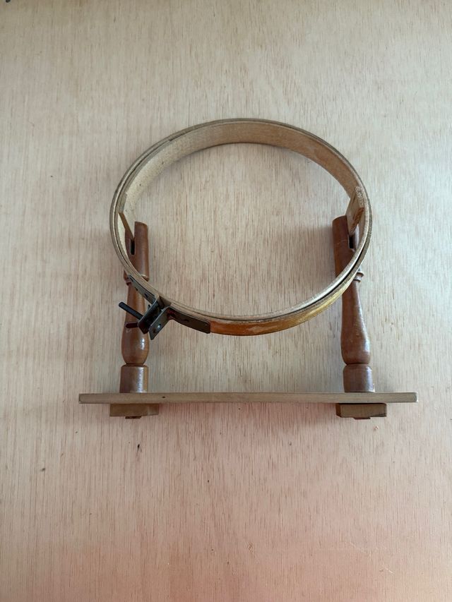 Bastidor Bordar 19cm -antiguo
