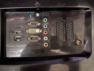 TV LG Flatron M227WDP - Full HD