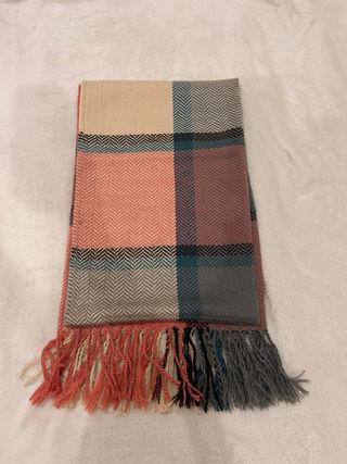Bufanda cuadros gris-rosa