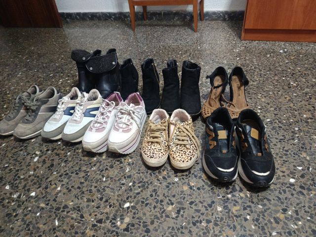 Lote de 9pares de zapatos