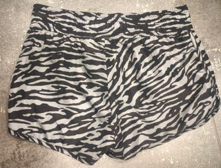 Shorts deportivos H&M M (38) - Cebra