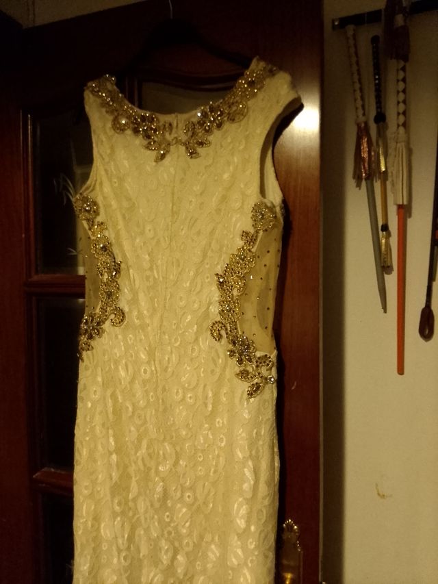 Vestido fiesta beis dorado