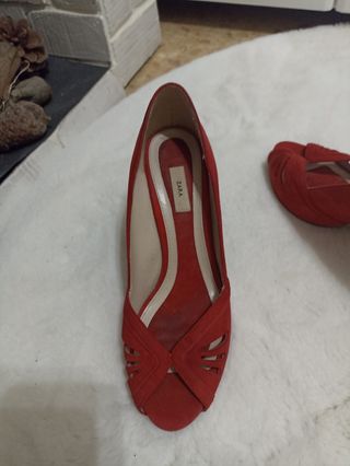 Salones rojos tacón alto