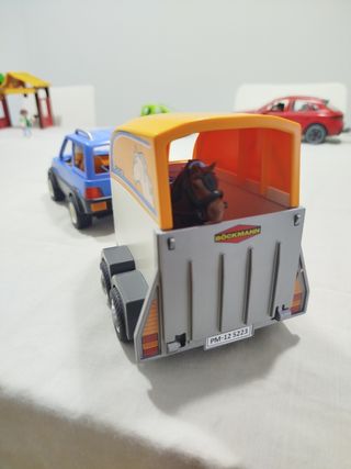 Playmobil 5223 - Caballo y remolque