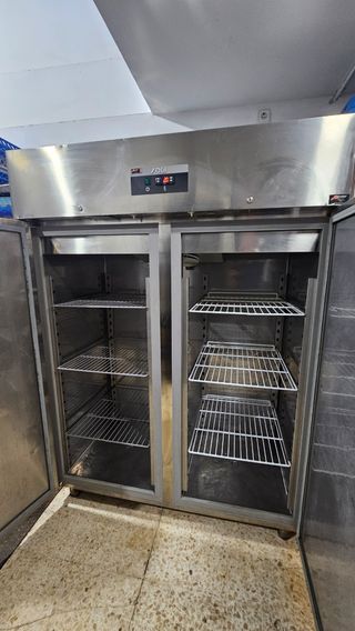 Nevera industrial 2 puertas
