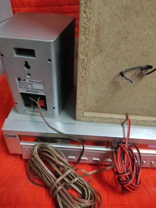 Sistema de sonido LG - Altavoces