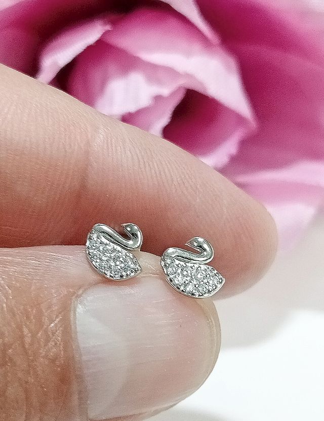 Pendientes mini cisnes plata ley
