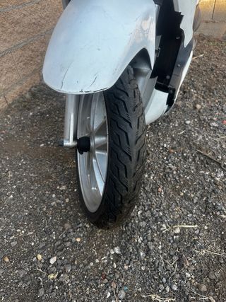 Moto Sym: Piezas
