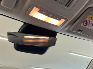 MG ZS Hybrid+ Luxury