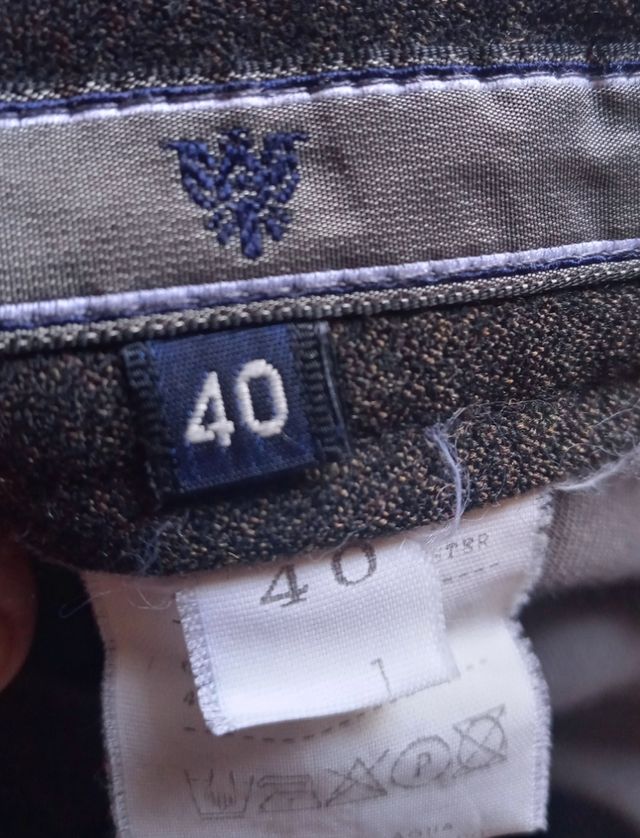 Pantaloni CARAMELO Taglia 40