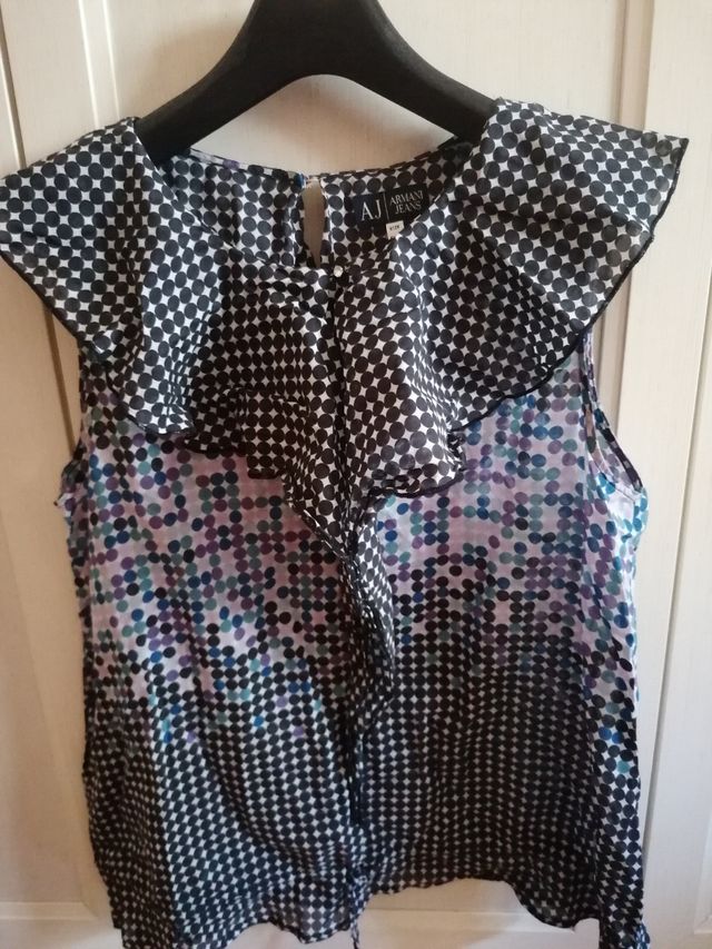 Blusa Armani Jeans M multicolor