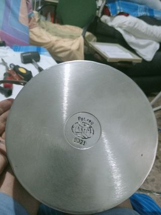 ,.OLLA AMC 23,CM DIA. 9 C. ALTA DE 2,200 LITROS.