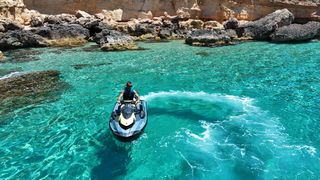 Alquiler moto acuática jet ski moto de agua Seadoo