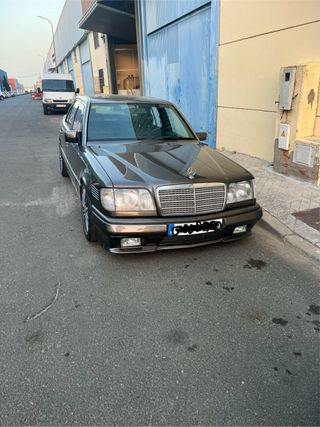 Mercedes-Benz Clase E 1990
