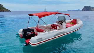 Barco todo incluido con paddle y water scooter