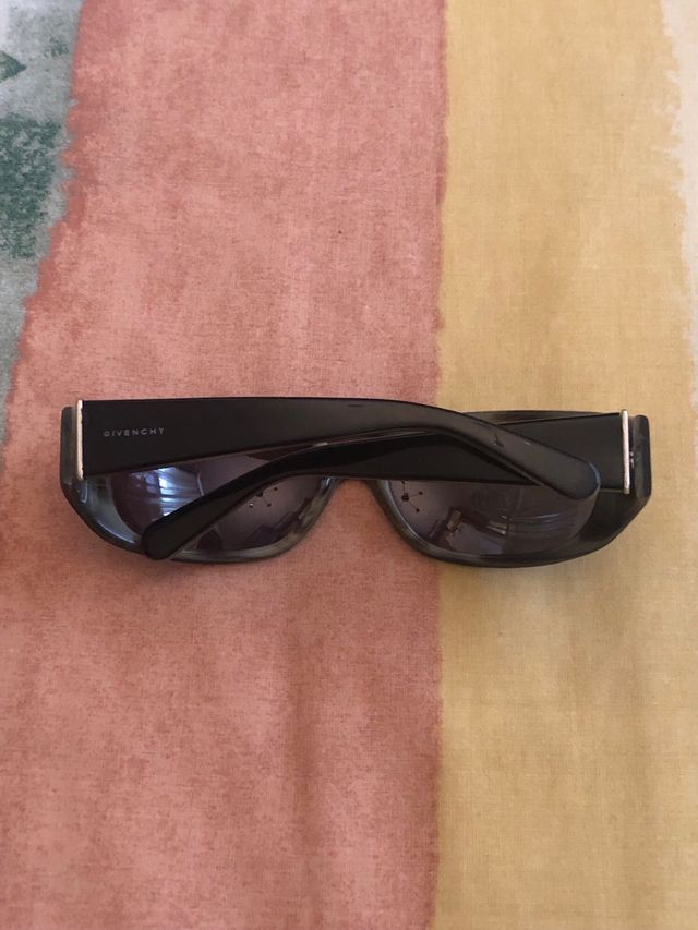 GIVENCHY - montura gafas sol SGV504