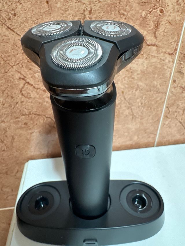 Afeitadora eléctrica - 3 cabezales