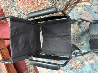 Silla de ruedas plegable