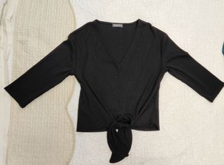 Top negro anudado 3/4