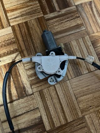Motor elevalunas Megane Coupé 