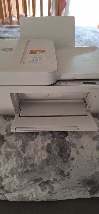 Stampante HP a cartucce bianca