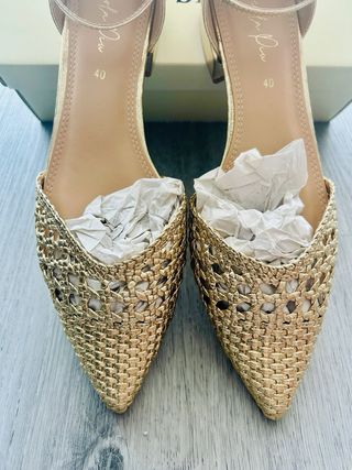 Fiorella Ru - Zapatos dorados T40