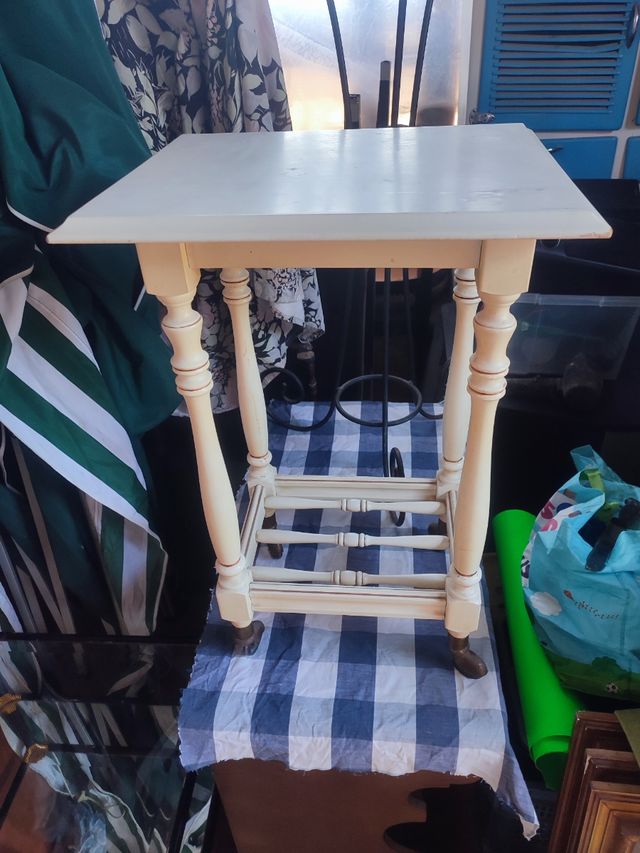 Mobili vintage in legno