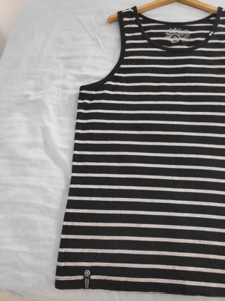 Camiseta LNG rayas blanco-negro L
