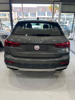 Audi Q3 s-tronic 2021