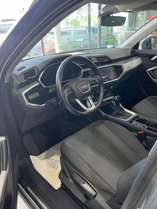 Audi Q3 s-tronic 2021