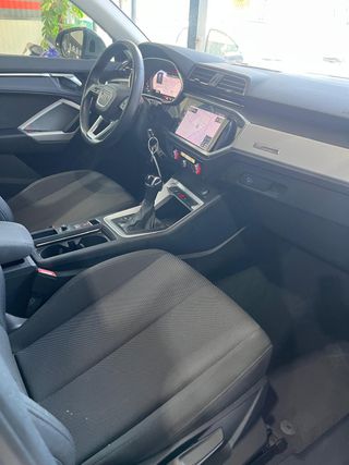 Audi Q3 s-tronic 2021