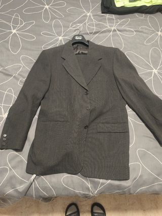 Traje gris hombre - Caramelo