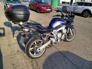 Yamaha FZ6 - Moto