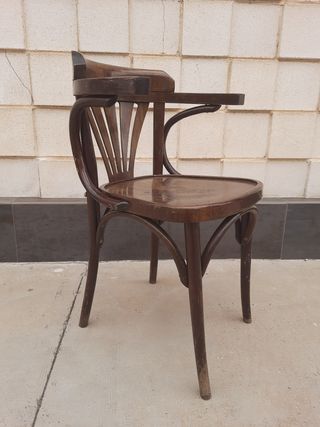 Sillas de madera