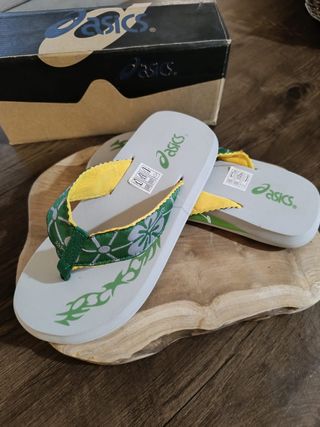 Chanclas Asics - Nº 38-39
