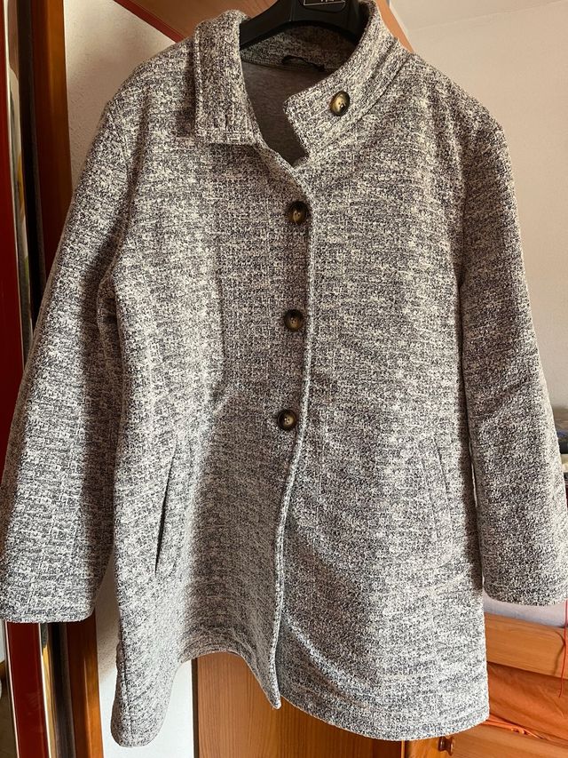 Abrigo Gris - Talla L
