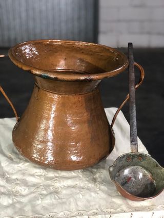 Ciotola & mestolo in rame antico