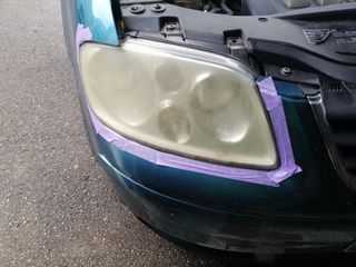 Renovado o pulido de faros