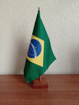 BANDERA DE SOBREMESA BRASIL 
