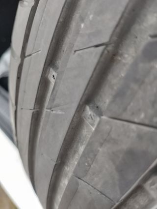 Neumático Goodyear 205/60 R16 usado