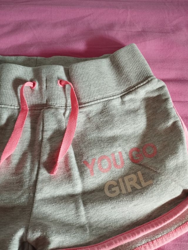 Conjunto niña Primark: camiseta+shorts