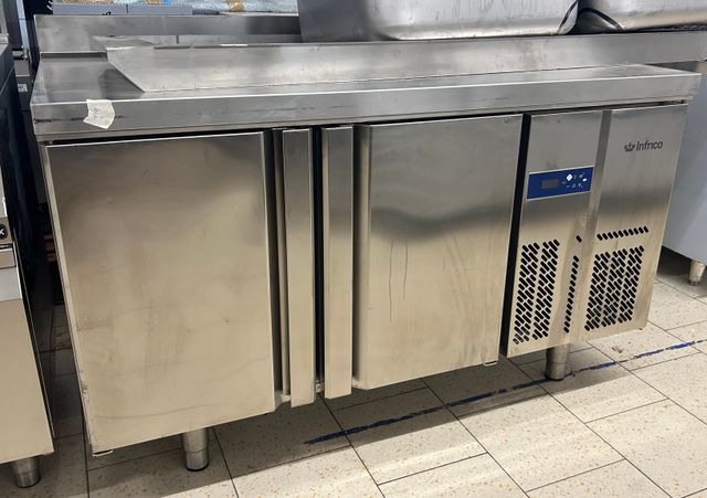 BAJO MOSTRADOR 2 PUERTAS - INFRICO