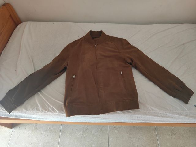 Chaqueta fina marrón hombre