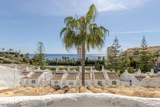Piso en venta en Torrequebrada en Benalmádena