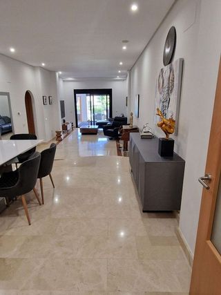 Piso en venta en Puerto Banús en Marbella