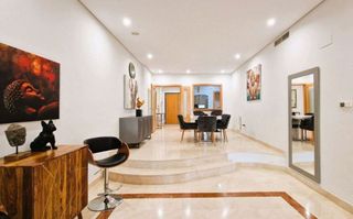 Piso en venta en Puerto Banús en Marbella