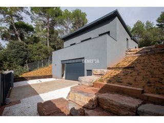 Chalet en venta en Matadepera