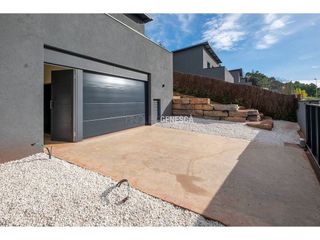Chalet en venta en Matadepera