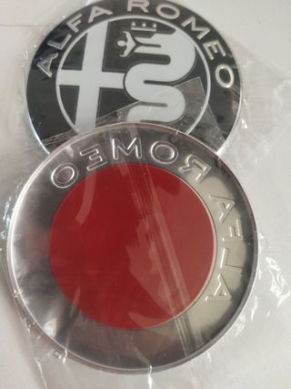 2 Insignias Alfa Romeo